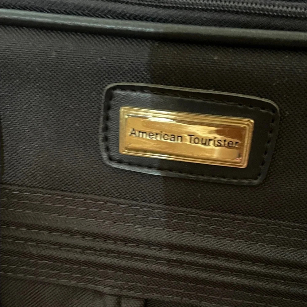American Tourister Black Briefcase with Red Accents